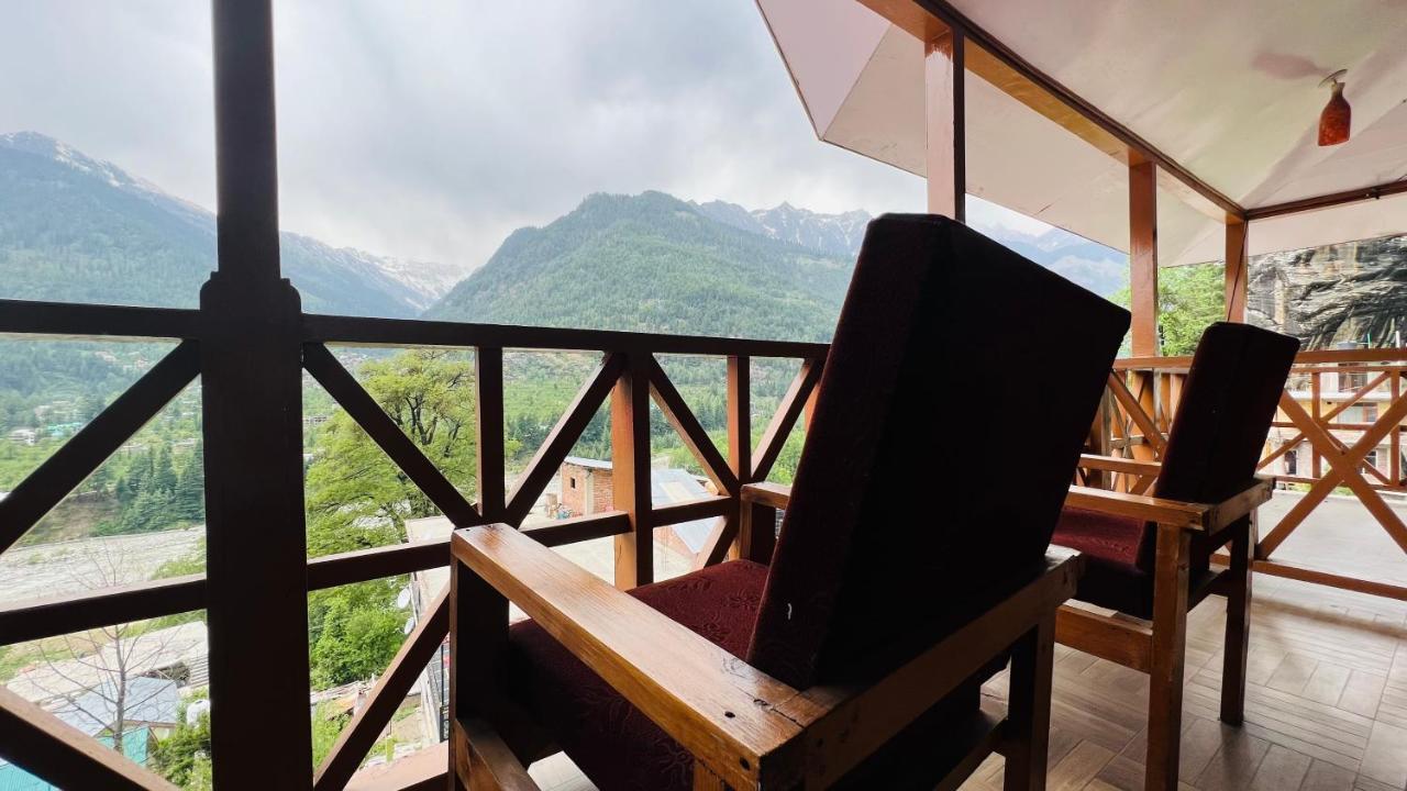 Hotel Hollywood - Top Rated & Most Awarded Property In Manali Kültér fotó