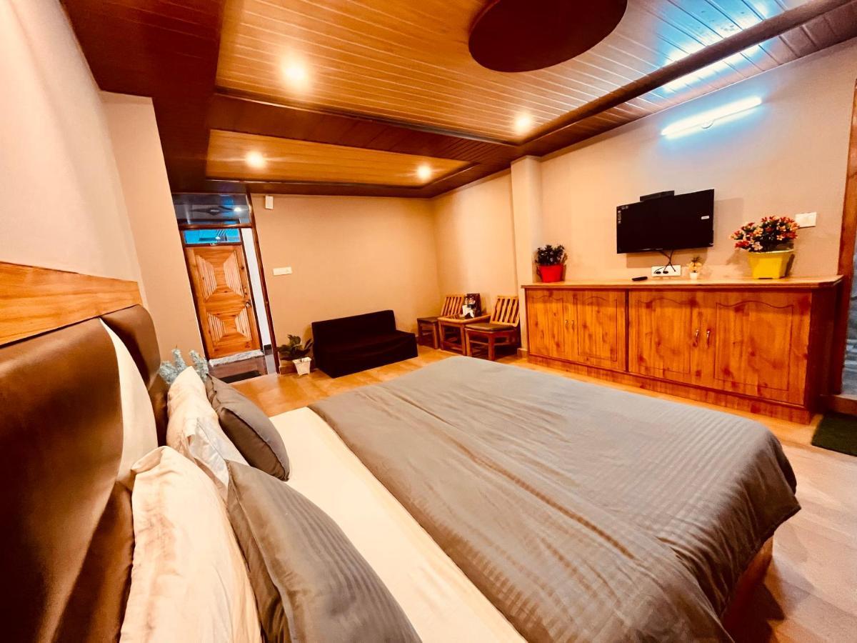Hotel Hollywood - Top Rated & Most Awarded Property In Manali Kültér fotó